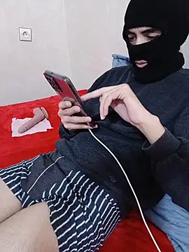 arabqueen online show from November 13, 2025, 7:35 pm