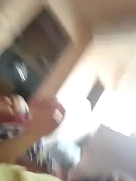 Snapshot of Govora chatting on December 22, 2024, 2:06 pm Govora online show from December 22, 2024, 2:06 pm