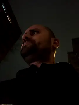 Snapshot of Govora chatting on January 13, 2025, 4:19 pm Govora online show from January 13, 2025, 4:19 pm