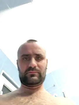 Snapshot of Govora chatting on January 16, 2025, 6:16 pm Govora online show from January 16, 2025, 6:16 pm