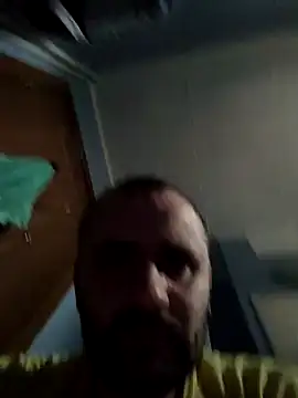 Snapshot of Govora chatting on January 22, 2025, 7:57 am Govora online show from January 22, 2025, 7:57 am