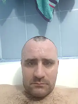 Snapshot of Govora chatting on January 30, 2025, 1:21 pm Govora online show from January 30, 2025, 1:21 pm