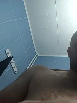 Snapshot of Govora chatting on February 1, 2025, 11:37 pm Govora online show from February 1, 2025, 11:37 pm