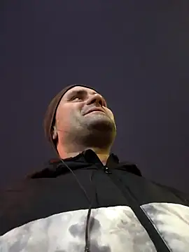 Snapshot of Govora chatting on February 28, 2025, 4:31 pm Govora online show from February 28, 2025, 4:31 pm