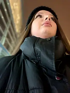 KrisMagnoly online show from January 11, 2026, 6:24 pm