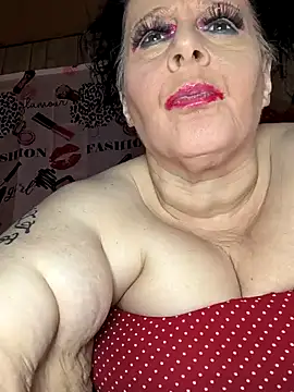 Snapshot of davisdesires@xh chatting on February 14, 2025, 3:26 pm davisdesiresxh online show from February 14, 2025, 3:26 pm