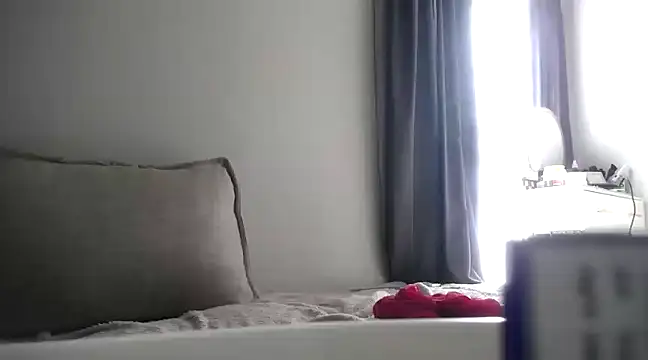 RoyalNerfititi online show from December 18, 2024, 2:17 pm