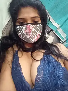Snapshot of Shreya-Shetty09 chatting on February 13, 2025, 3:39 am Shreya-Shetty09 online show from February 13, 2025, 3:39 am