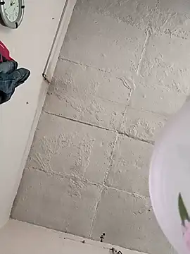 Shreya-Shetty09 online show from October 23, 2025, 2:11 am