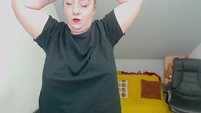 Snapshot of BrendaSkye chatting on December 23, 2024, 10:42 am BrendaSkye online show from December 23, 2024, 10:42 am