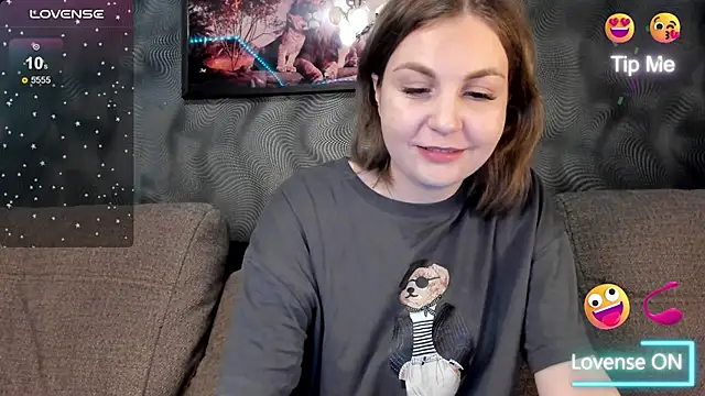 CassieMils online show from May 25, 2026, 6:30 am