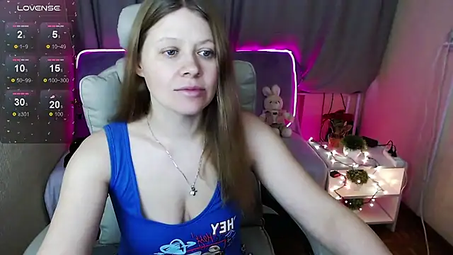 alekasamui online show from January 20, 2025, 5:04 am