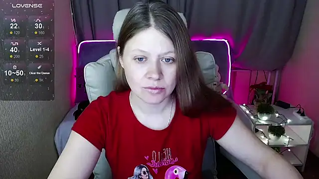 alekasamui online show from February 11, 2025, 3:50 am