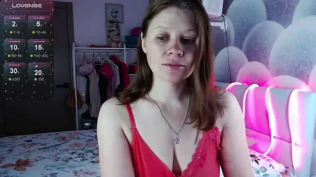 alekasamui online show from October 15, 2025, 12:55 am