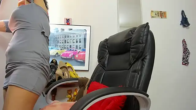 Aries Mature online show from March 20, 2026, 5:40 pm