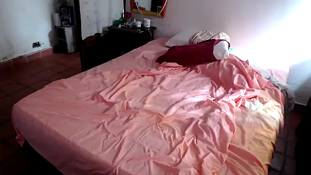 deftoolceles online show from October 22, 2025, 10:59 am