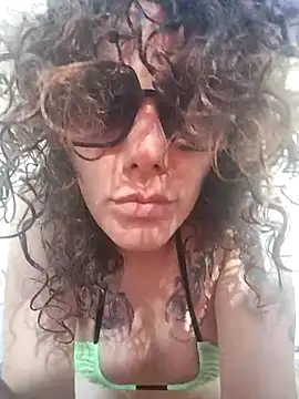 deftoolceles online show from November 10, 2025, 9:03 pm