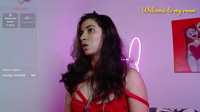 valentina angel online show from April 24, 2026, 3:42 am