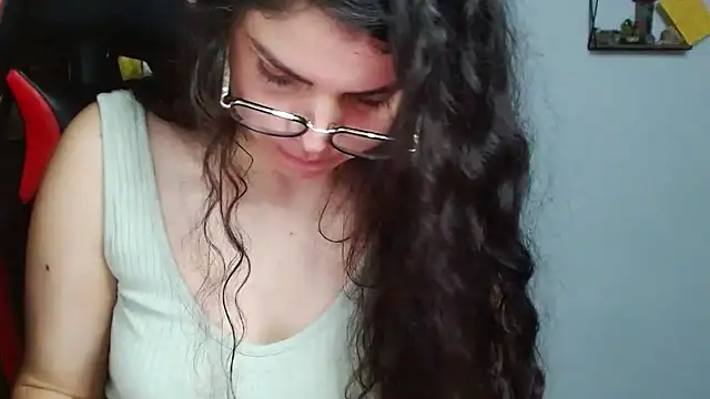 Nikkykora15 online show from January 10, 2025, 3:39 am