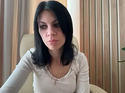 InjaAtHome online show from October 28, 2025, 9:46 am