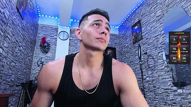 ChoreyTaiylor online show from March 26, 2026, 2:22 pm