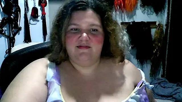 Snapshot of squirt322bbw chatting on January 16, 2025, 3:23 am squirt322bbw online show from January 16, 2025, 3:23 am
