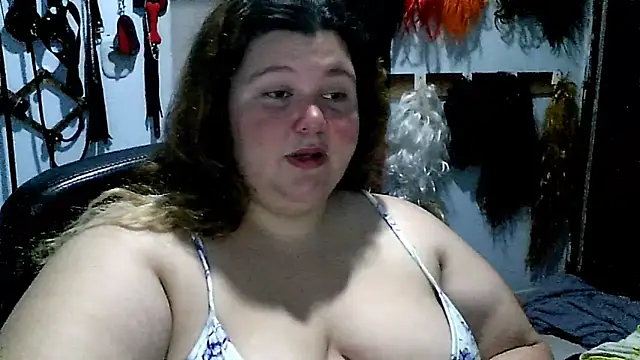 Snapshot of squirt322bbw chatting on February 2, 2025, 3:49 pm squirt322bbw online show from February 2, 2025, 3:49 pm