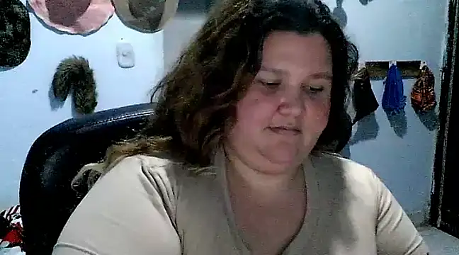 Snapshot of squirt322bbw chatting on March 19, 2025, 4:03 am squirt322bbw online show from March 19, 2025, 4:03 am