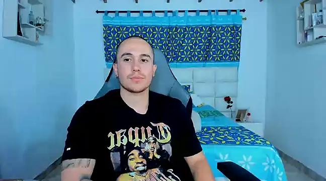 juan  jimenez online show from January 25, 2025, 4:13 am