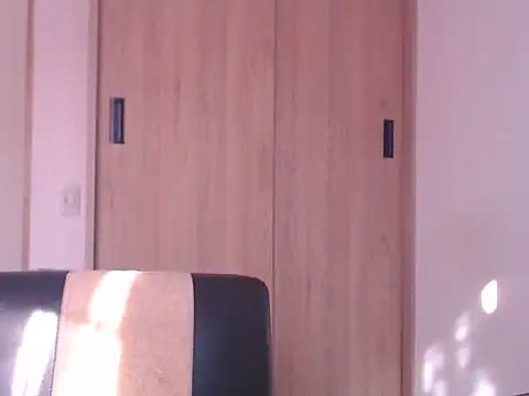 ChrisDamon online show from October 26, 2025, 1:28 pm