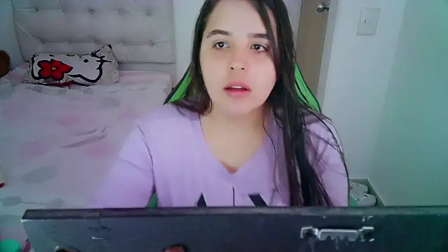  alicia z online show from December 13, 2024, 5:32 pm