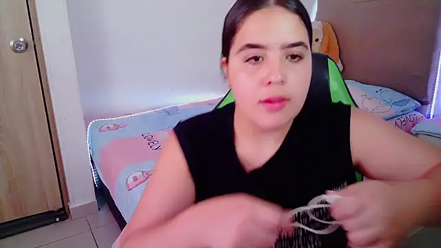  alicia z online show from February 6, 2025, 5:51 pm