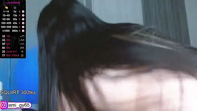 Snapshot of emilyn_grey1 chatting on November 14, 2025, 4:17 pm emilyn grey1 online show from November 14, 2025, 4:17 pm