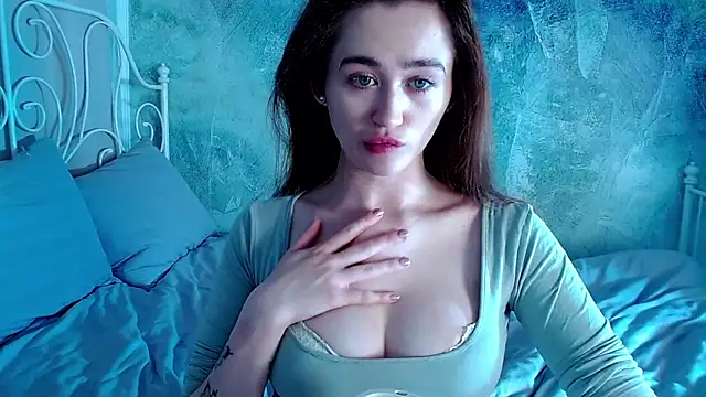 Snapshot of millllina chatting on December 16, 2025, 1:21 am millllina online show from December 16, 2025, 1:21 am