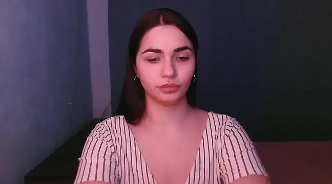 Snapshot of HannahMeid chatting on February 19, 2025, 7:16 pm HannahMeid online show from February 19, 2025, 7:16 pm