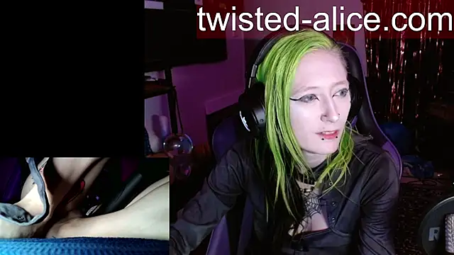 alicewonder09 online show from July 9, 2026, 3:21 am