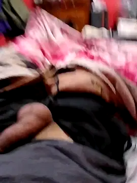 ynose2 online show from November 8, 2025, 4:18 pm