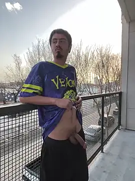 Bbyboyivan online show from March 8, 2025, 5:49 am