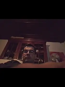 Snapshot of pedrosantos3366 chatting on February 9, 2026, 1:31 am pedrosantos3366 online show from February 9, 2026, 1:31 am