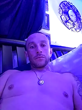 22sexytwin online show from May 4, 2026, 5:47 am