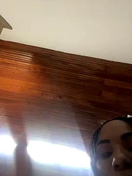 Sara Boom online show from October 11, 2025, 1:31 pm