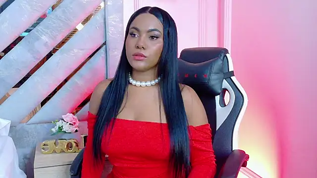 Sara Boom online show from December 5, 2025, 3:09 pm