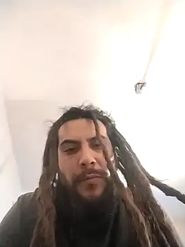 Snapshot of Pziko chatting on October 12, 2025, 5:01 pm Pziko online show from October 12, 2025, 5:01 pm