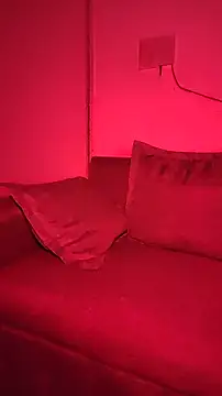 ZaraHoney online show from September 21, 2025, 6:37 am