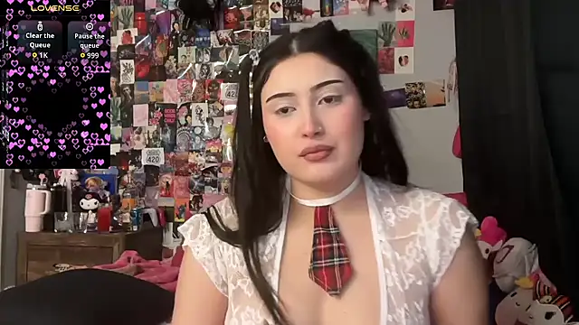 Babyyboutabag online show from February 14, 2026, 1:46 am