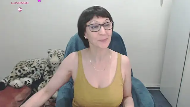 Ammillia online show from February 13, 2025, 5:58 am