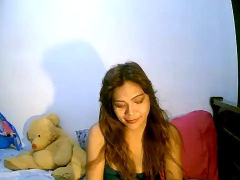 sweetvirginia01 online show from November 6, 2025, 7:37 pm