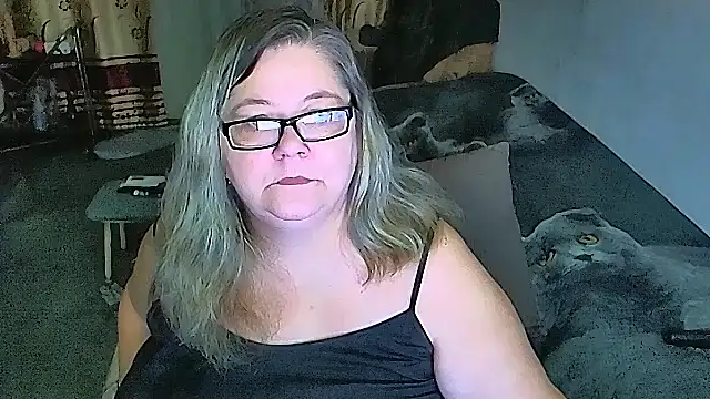 sex2 online show from March 8, 2026, 11:30 pm