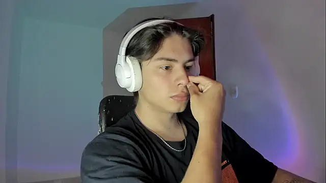 Giordano Russo online show from October 24, 2025, 9:22 pm