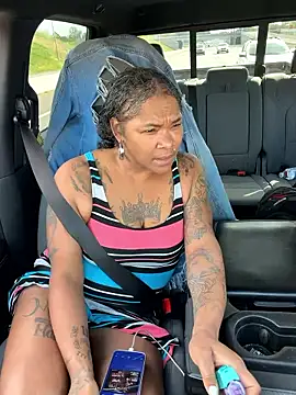 HaloRodeoLover2 online show from April 14, 2026, 2:12 pm